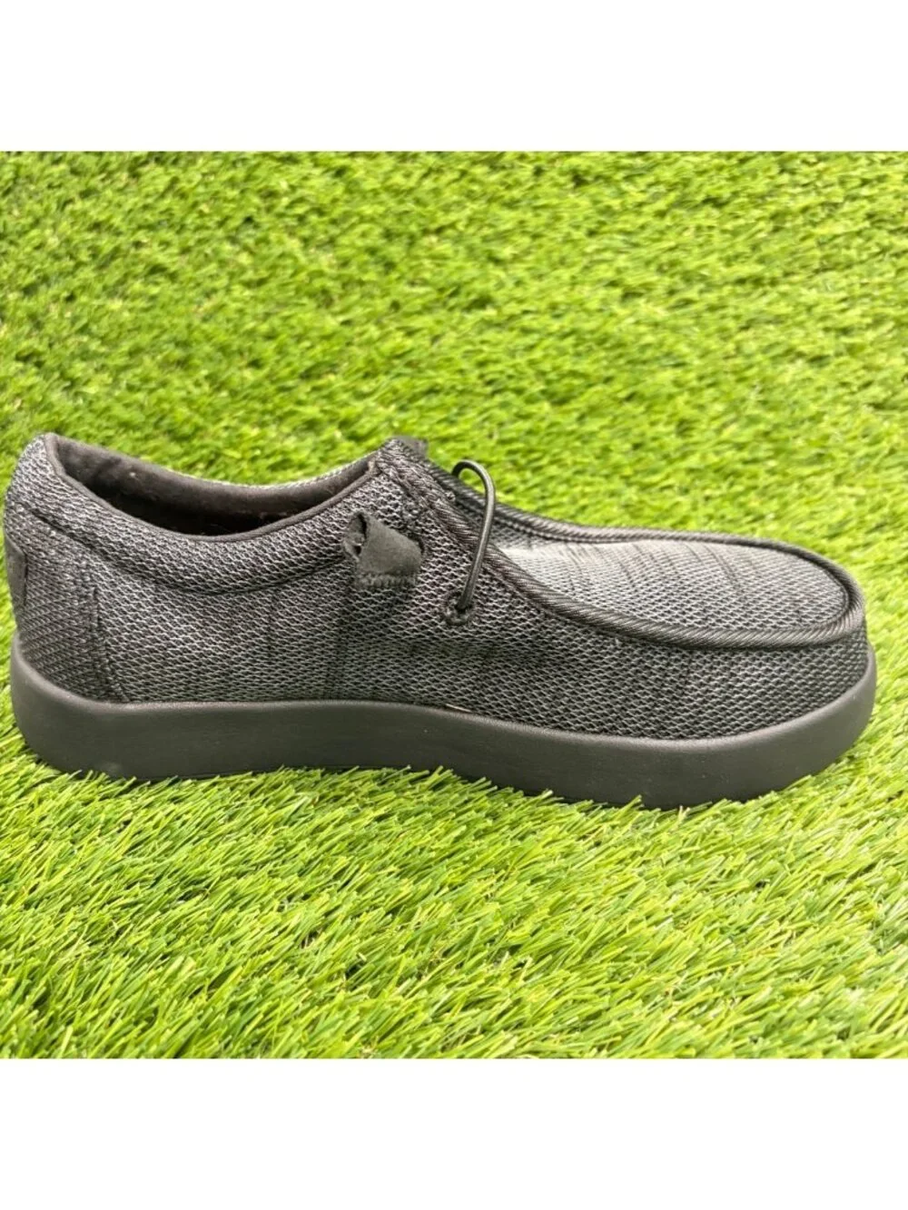 Volcom Chill Womens Size 7.5W Black Gray Composite Toe Safety Work Slip-On Shoes